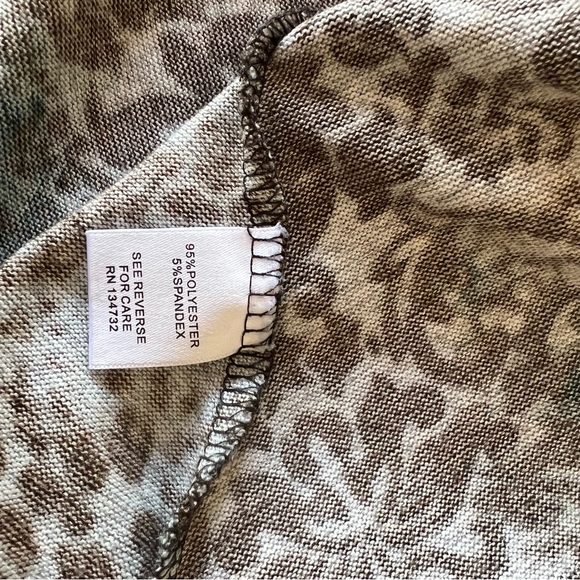 Melanie K lightweight ladies sweater, size small - Picture 8 of 9